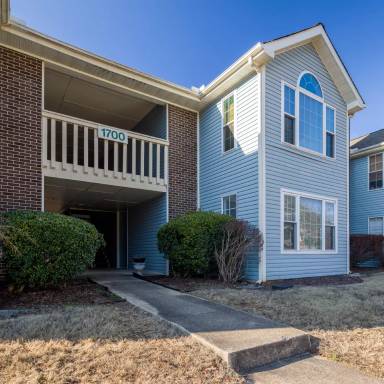 Main picture of 1703 Liberty Dr