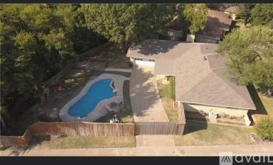 Main picture of 608 Nora Ln