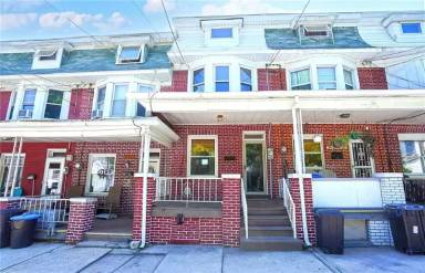 Main picture of 326 Clark St