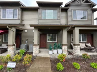 Main picture of 16022 NW Hosmer Ln