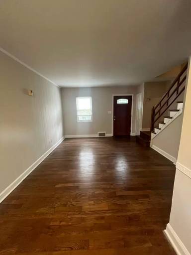Main picture of 409 Laverne Ave