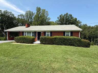 Main picture of 369 Pleasant Hill Rd