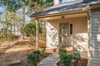 Main picture of 26 Huntsfield Dr