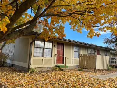 Main picture of 26 Aster Ct
