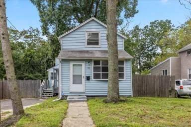 Main picture of 76 W 1st Ave