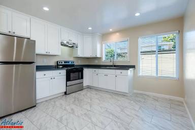 Main picture of 824 Maryann Dr