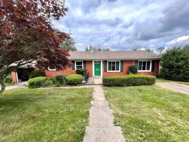 Main picture of 5136 Yale Dr