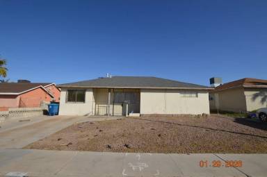 Main picture of 716 Easy St