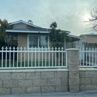 Main picture of 11152 Magnolia St