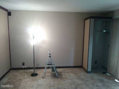 Main picture of 907 S Yampa St