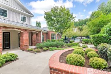 Main picture of 765 Denali Way