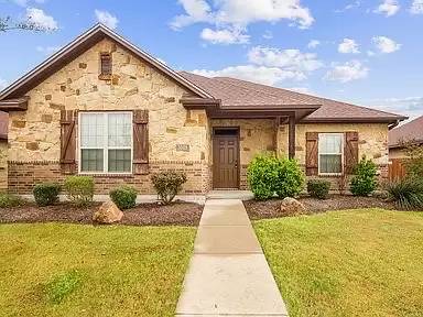 Main picture of 3005 Old Ironsides Dr