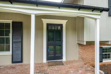 Main picture of 4222 Arbutus Dr