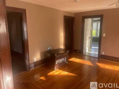 Main picture of 430 Hope St