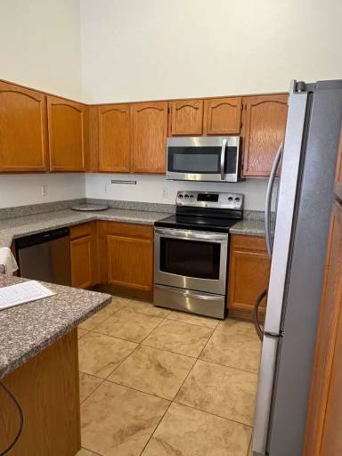 Main picture of 1885 E Drake Dr