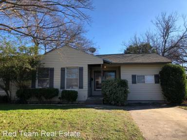 Main picture of 7433 Aberdeen Dr
