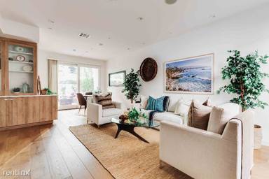 Main picture of 1015 Figueroa Ter