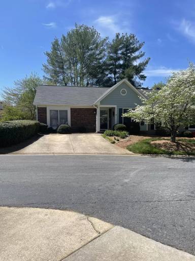 Main picture of 5007 Heathridge Ter