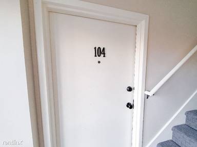 Main picture of 601 S 31st Ave