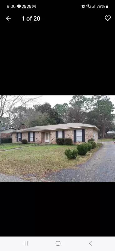 Main picture of 115 Sandlewood Cir N