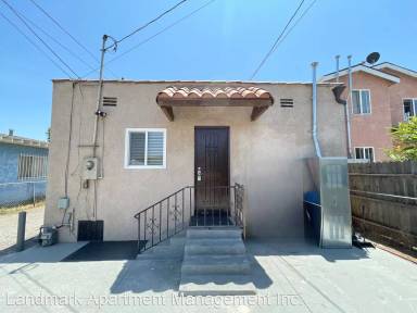 Main picture of 141 W 83rd St