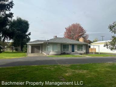 Main picture of 72468 Highway 395 S