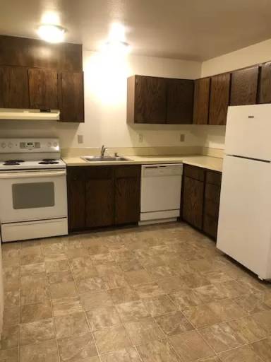 Main picture of 675 SW Harrier Cir