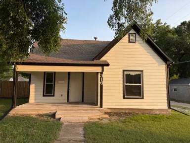 Main picture of 316 NE 10th St