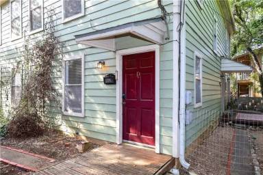 Main picture of 1305 Lorrain St