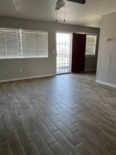 Main picture of 8108 N 33rd Dr