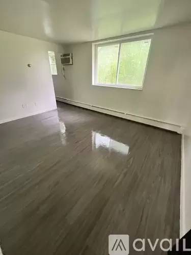 Main picture of 2642 Harrison Ave
