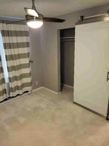 Main picture of 1600 Oakland Ave