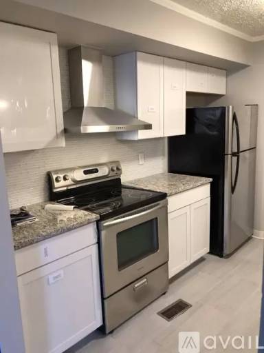 Main picture of 4802 Oakwood Trl