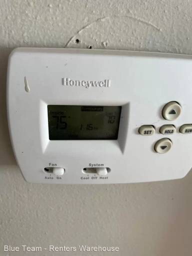 Main picture of 8834 W Carmen Ave