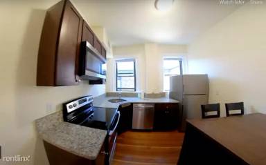 Main picture of 1463 Beacon St