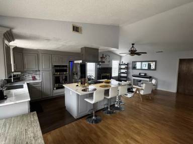 Main picture of 571 Reisling Ct