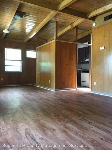 Main picture of 330 Donaldson St