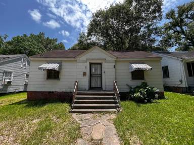 Main picture of 316 Daniels St