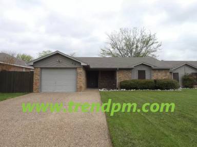 Main picture of 412 Asbury Dr