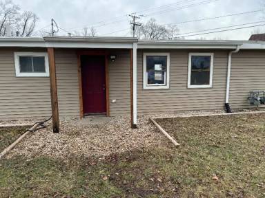 Main picture of 757 Eastern Ave