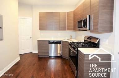 Main picture of 2945 W Diversey Ave
