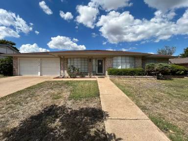 Main picture of 4612 Saldana Dr