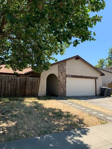 Main picture of 565 E Wigeon Way