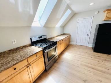 Main picture of 9 Abbotsford St