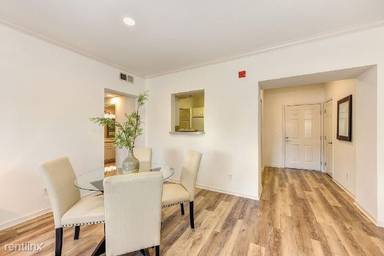 Main picture of 25 Madison Ave