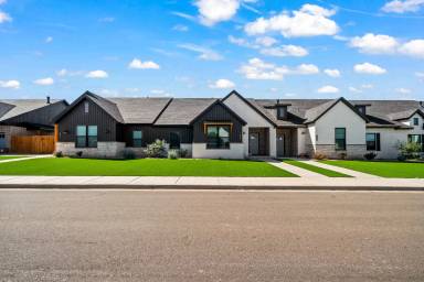 Main picture of 10907 Aberdeen Ave