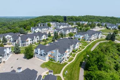 Main picture of 1000 Adams Pointe Blvd