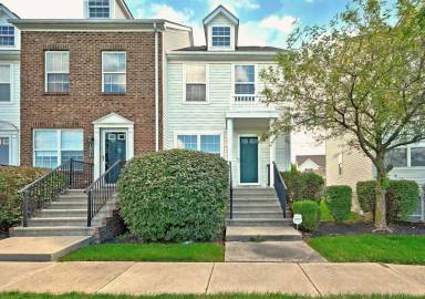 Main picture of 1004 Hartford Village Blvd