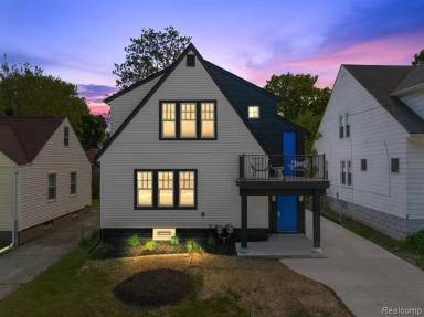 Main picture of 310 E Harry Ave