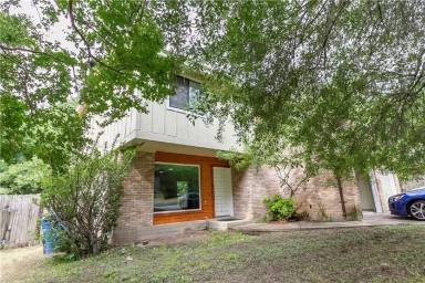 Main picture of 3901 Knollwood Dr